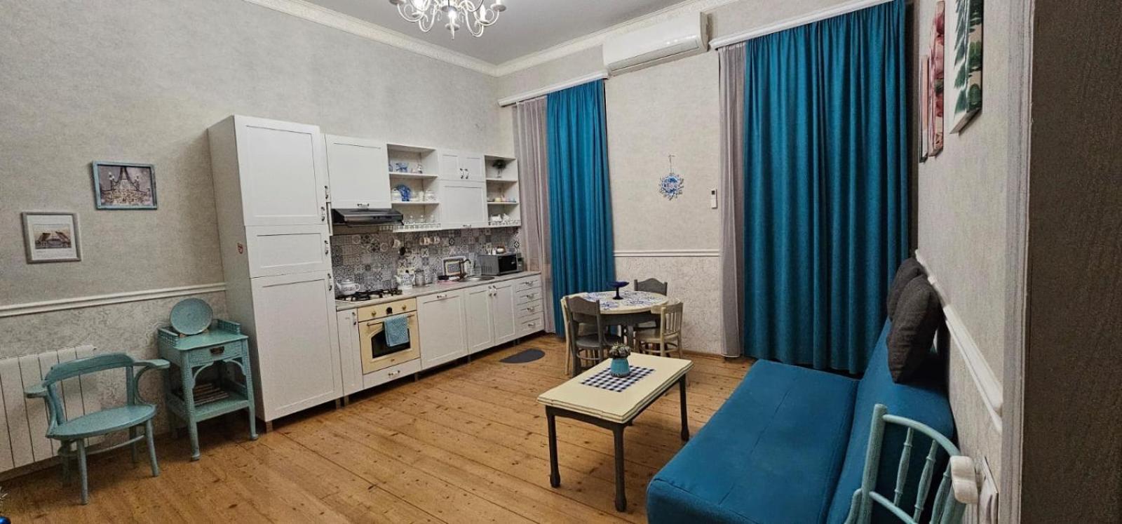 Apartament On Aghmashenebeli 26 Тбилиси Екстериор снимка