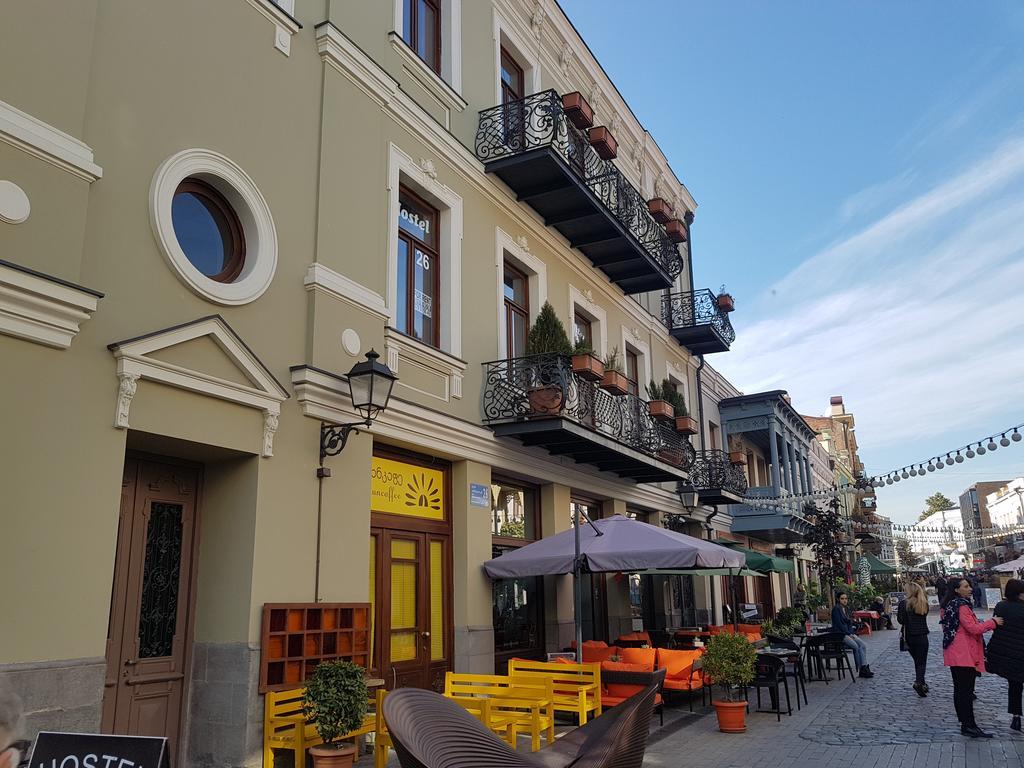 Apartament On Aghmashenebeli 26 Тбилиси Екстериор снимка