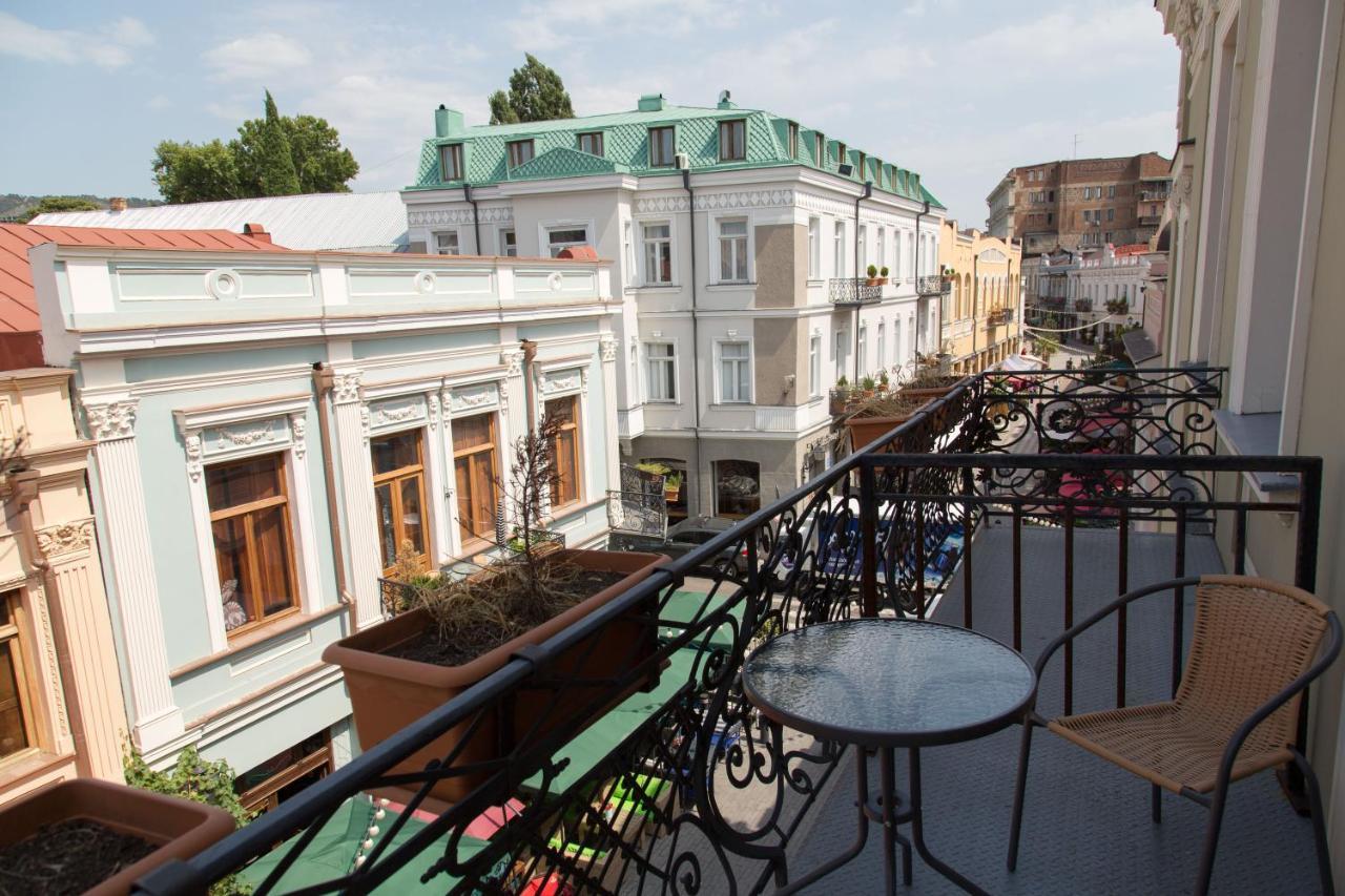Apartament On Aghmashenebeli 26 Тбилиси Екстериор снимка