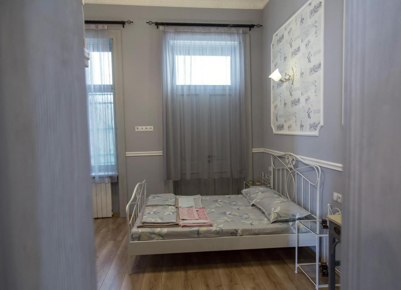 Apartament On Aghmashenebeli 26 Тбилиси Екстериор снимка